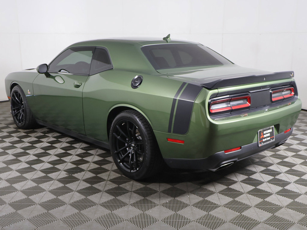 Used 2020 Dodge Challenger R/T Scat Pack w/ Dynamics Package RWD image 10