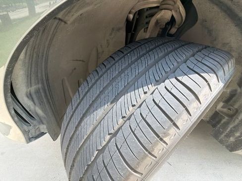 Used 2018 Mercedes-Benz GLE 350 image 5