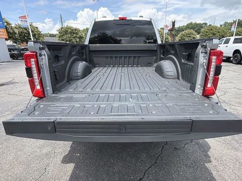 Used 2023 Ford F250 Lariat w/ Lariat Ultimate Package AWD/4WD image 28