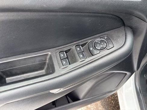 Used 2021 Ford Edge SEL w/ Convenience Package image 14