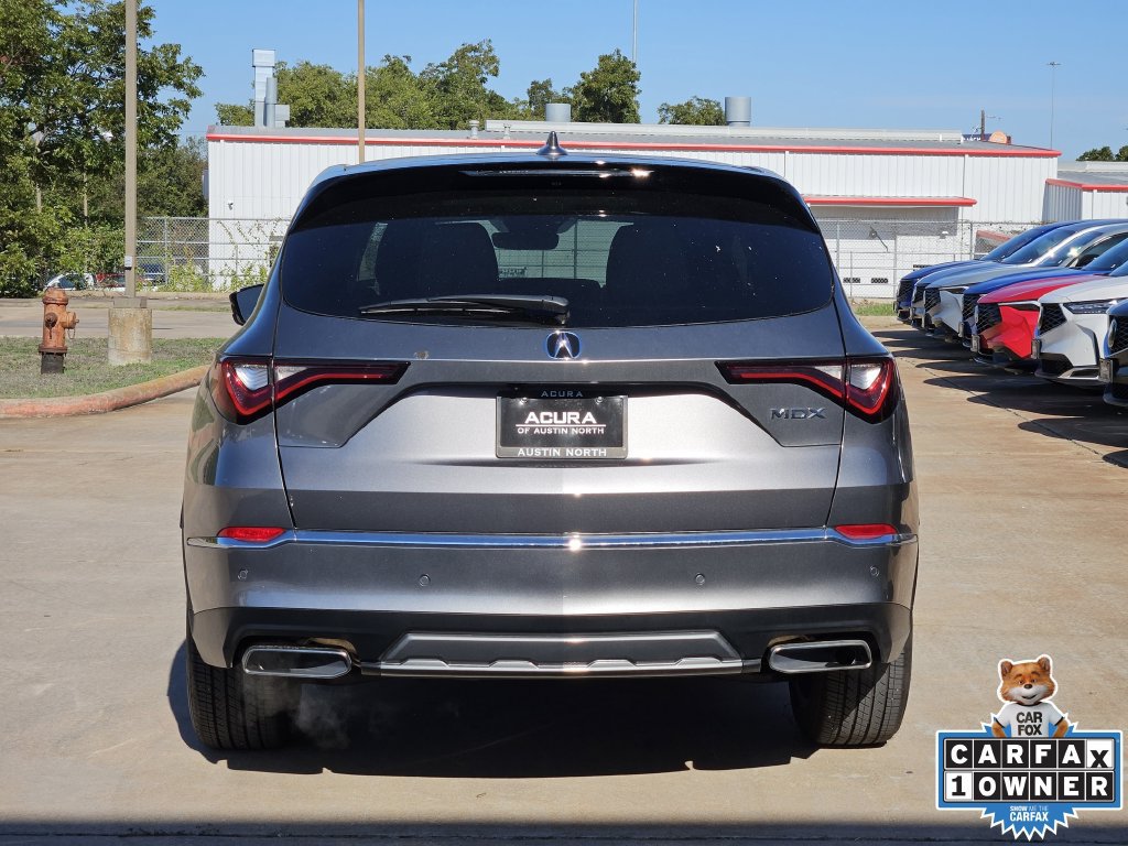 Certified 2026 Acura MDX w/ Technology Package FWD image 7