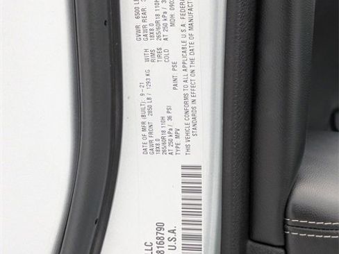 Certified 2021 Jeep Grand Cherokee L Limited image 33