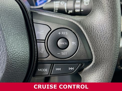 Used 2024 Toyota RAV4 XLE image 16