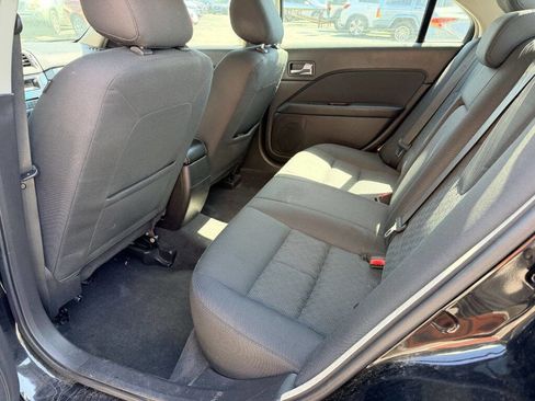 Used 2011 Ford Fusion SE w/ 202A Rapid Spec Order Code FWD image 5
