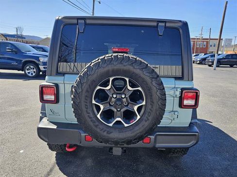 Used 2023 Jeep Wrangler Unlimited Rubicon w/ Cold Weather Group image 5