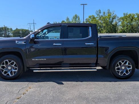 Used 2023 GMC Sierra 1500 SLT w/ SLT Convenience Package AWD/4WD image 6