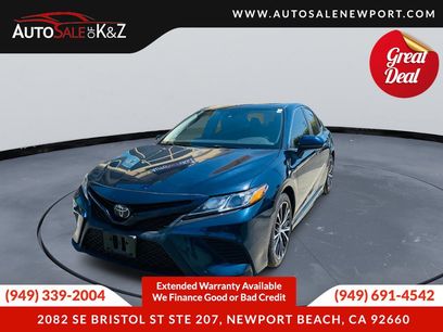 Used 2019 Toyota Camry SE w/ Carpet Mat Package