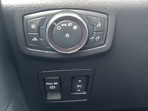 Used 2019 Ford F150 Lariat w/ Equipment Group 501A Mid image 57