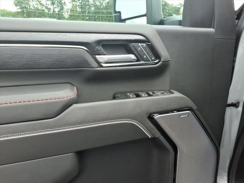New 2026 GMC Sierra 2500 AT4X AWD/4WD image 14