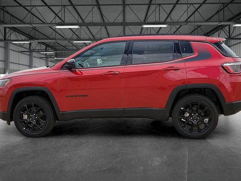 New 2026 Jeep Compass Latitude AWD/4WD image 2