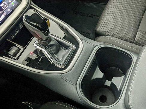 Certified 2025 Subaru Outback Premium image 17