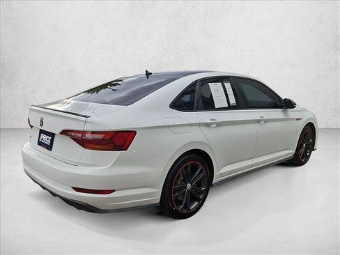 Used 2019 Volkswagen Jetta GLI FWD image 5