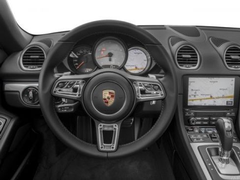 Used 2017 Porsche 718 Boxster S image 7