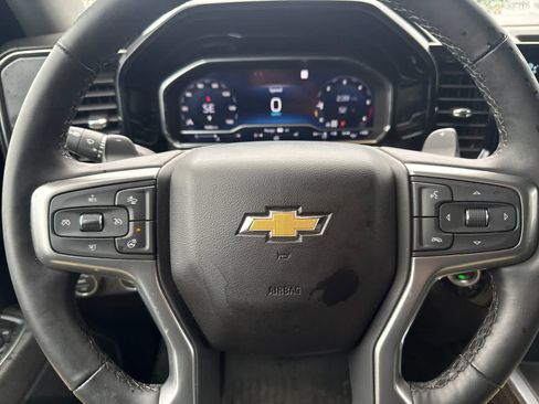 Used 2025 Chevrolet Silverado 1500 LT AWD/4WD image 23
