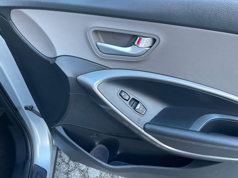 Used 2018 Hyundai Santa Fe Sport image 25