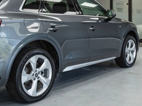 Used 2023 Audi Q5 2.0T Premium Plus w/ Premium Plus Package AWD/4WD image 36