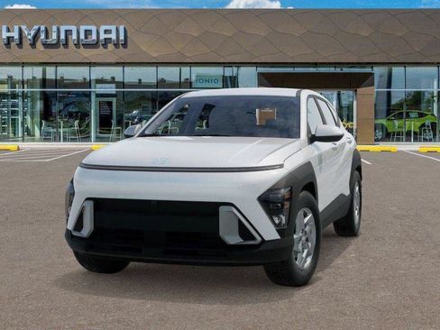 New 2027 Hyundai Kona SE FWD image 6