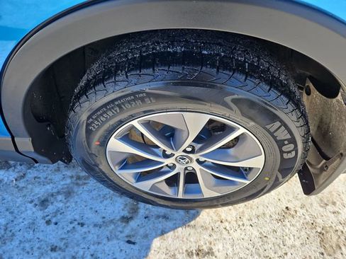 Used 2016 Toyota RAV4 XLE AWD/4WD image 15