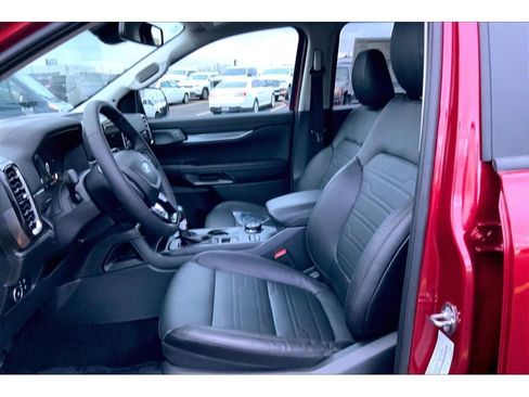 New 2025 Ford Ranger Lariat w/ FX4 Off-Road Package image 10