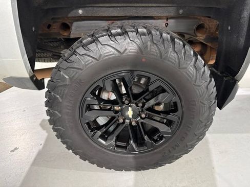 Used 2015 Chevrolet Silverado 1500 LT w/ All Star Edition AWD/4WD image 12