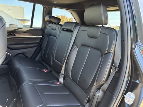 New 2026 Jeep Grand Cherokee Limited w/ Limited Altitude Package RWD image 21