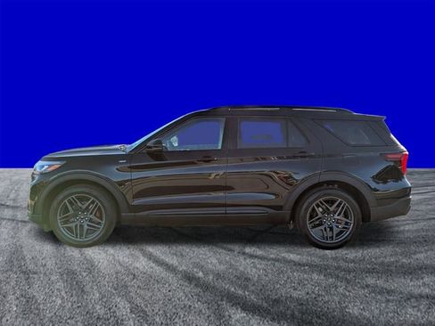 New 2026 Ford Explorer ST-Line w/ ST-Line Street Pack image 7