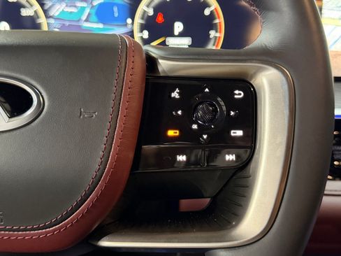 Used 2025 INFINITI QX80 Autograph AWD/4WD image 35
