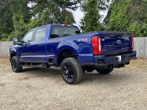 New 2026 Ford F250 XL w/ STX Appearance Package AWD/4WD image 4