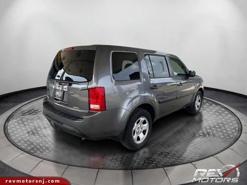 Used 2015 Honda Pilot LX image 5