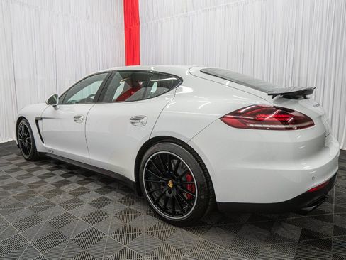 Used 2016 Porsche Panamera GTS AWD/4WD image 18