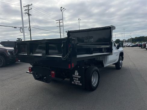 Used 2024 Chevrolet Silverado 3500 W/T w/ WT Convenience Package image 4