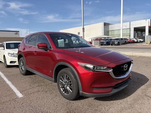 Used 2017 MAZDA CX-5 Touring w/ Preferred Equipment Package FWD image 2