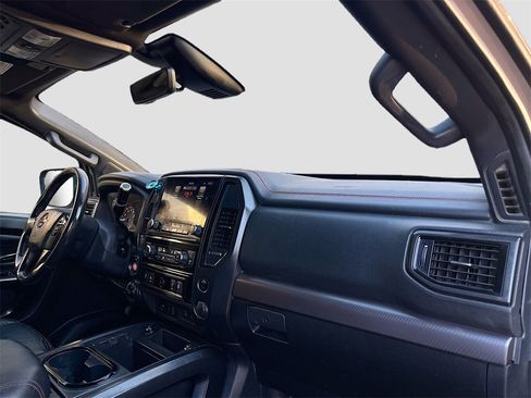Used 2023 Nissan Titan PRO-4X w/ Pro-4x Convenience Package image 30