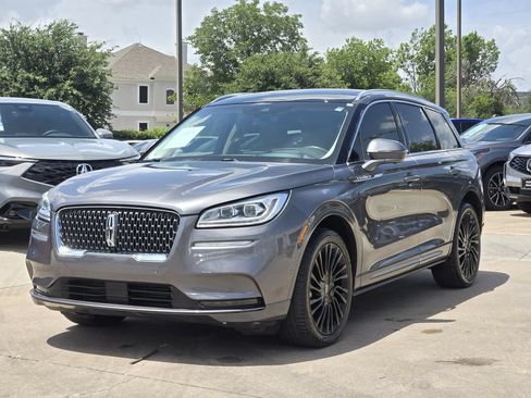 Used 2021 Lincoln Corsair Reserve w/ Equipment Group 201A FWD image 6