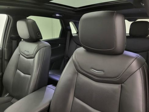 Used 2024 Cadillac XT5 Premium Luxury image 38
