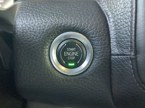 Used 2021 GMC Yukon Denali RWD image 70