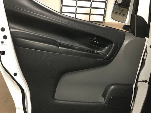 Used 2021 Nissan NV200 SV image 19