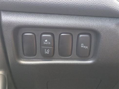 New 2025 Mitsubishi Outlander Sport SE image 23