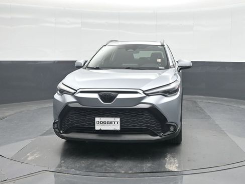 Used 2023 Toyota Corolla Cross XSE w/ Convenience Package image 5