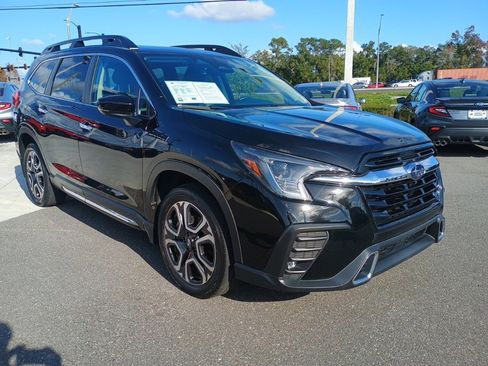 Certified 2024 Subaru Ascent Touring w/ Popular Package #2 image 3