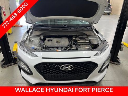 Used 2020 Hyundai Kona SE FWD image 2