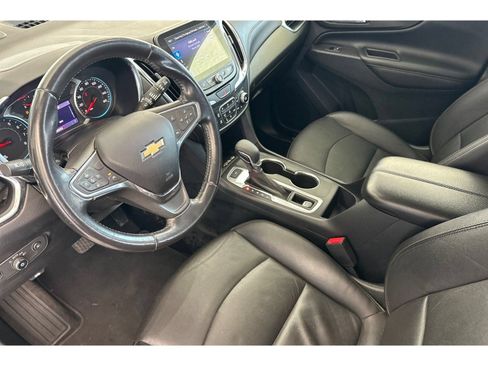 Used 2020 Chevrolet Equinox Premier w/ Premier Redline Edition FWD image 10
