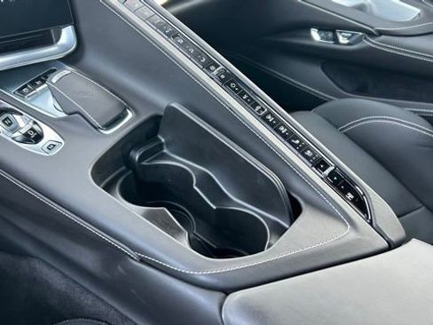 Used 2023 Chevrolet Corvette Stingray Premium Conv w/ Z51 Performance Package image 26