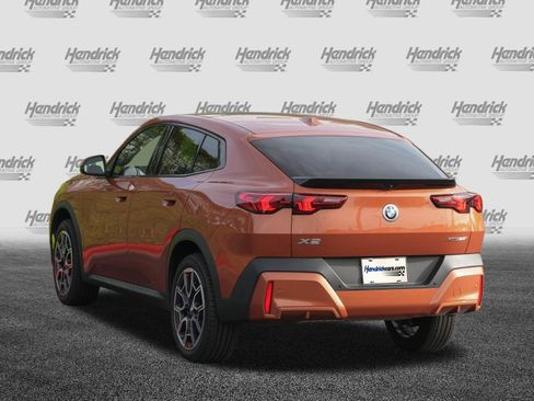 Certified 2025 BMW X2 xDrive28i AWD/4WD image 7