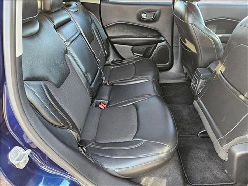 Used 2018 Jeep Compass Latitude w/ Popular Equipment Group image 16