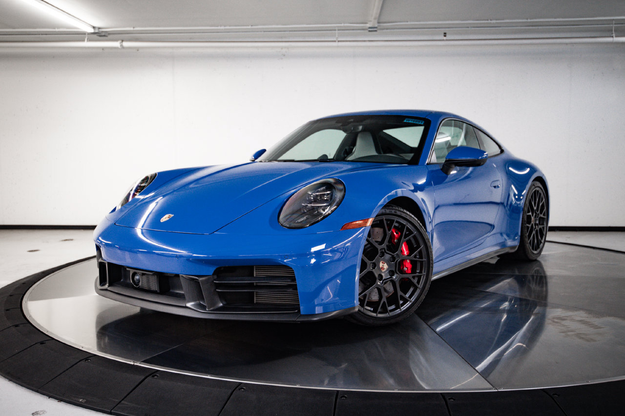 Certified 2025 Porsche 911 Carrera S RWD image 1
