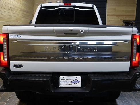 Used 2025 Ford F250 King Ranch image 4