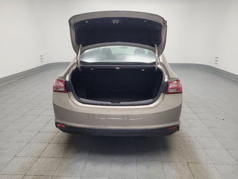Used 2022 Chevrolet Malibu LT FWD image 29