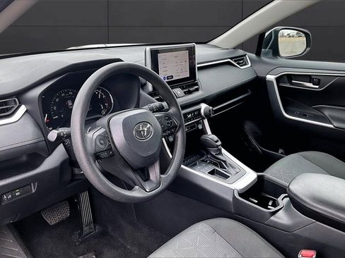 Used 2024 Toyota RAV4 XLE image 10