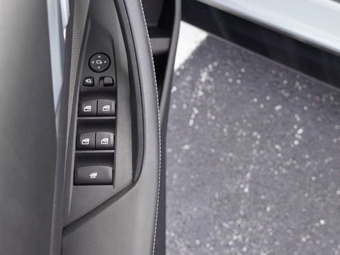 Used 2022 BMW M4 xDrive Competition image 16